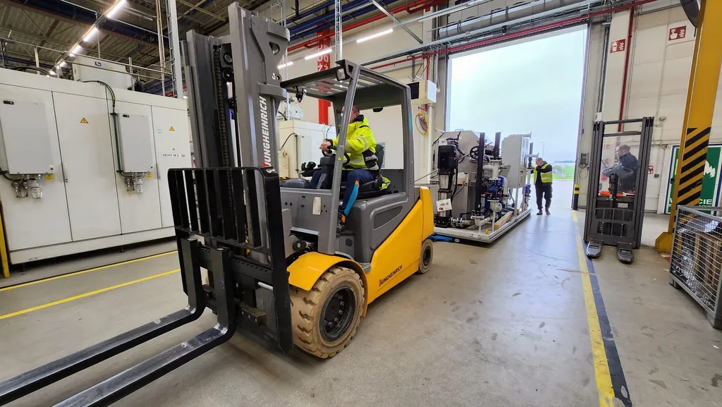 Sukces w transporcie maszyn automotive