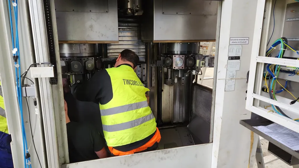 Sukces w transporcie maszyn automotive
