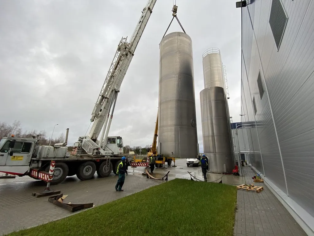The Intricacies of Silos Unloading and Assembly in Racibórz