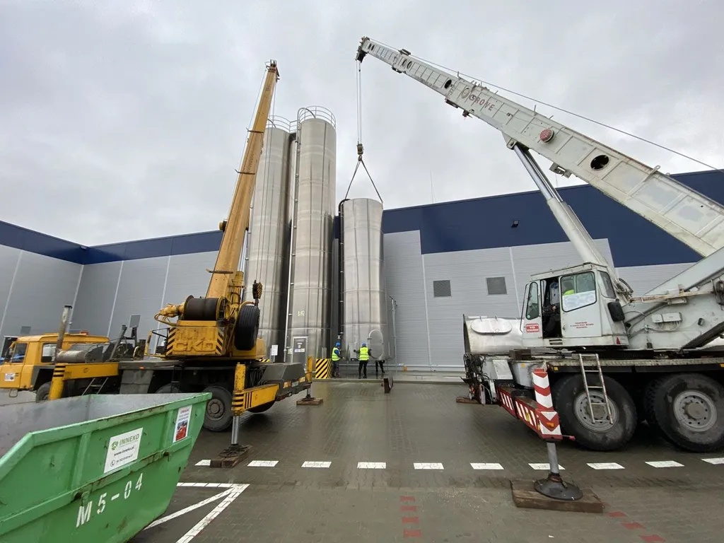 The Intricacies of Silos Unloading and Assembly in Racibórz