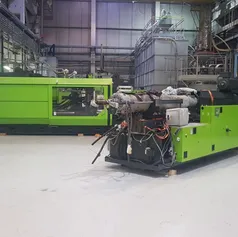How to Correctly Relocate the Plastic Molding Machine. Tips from machinery movers.