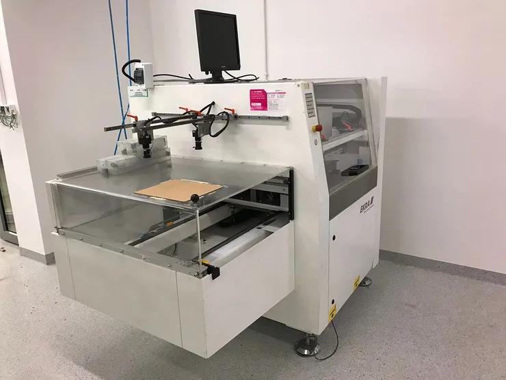 Relokacja elektronicznego sprzętu laboratoryjnego dla Wrocławskiego Parku Technologicznego