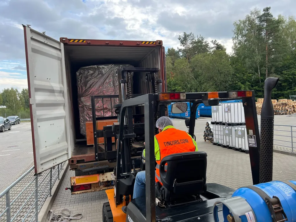 Kontrola stanu maszyny po transporcie