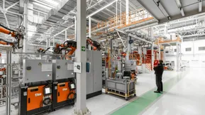 Machine relocation without production downtime – how to plan and execute it